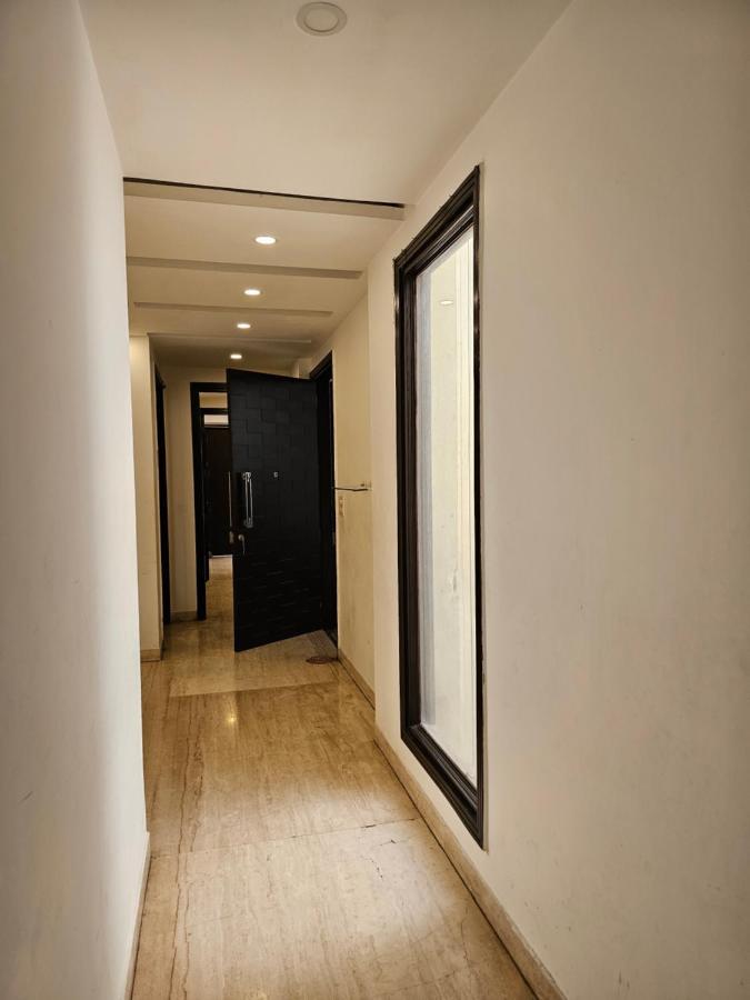 Palatial 3bhk With Terrace! Greater Kailash 1 Apartment