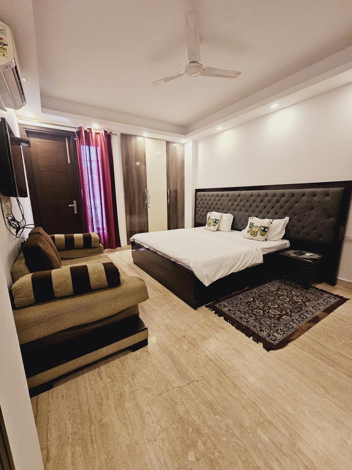 Apartment Palatial 3bhk With Terrace! Greater Kailash 1 New Delhi